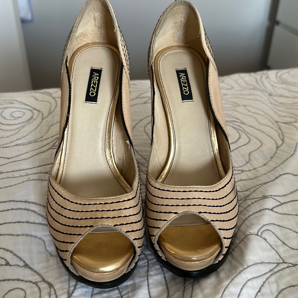 AREZZO BRAZILIAN genuine leather size 6.5